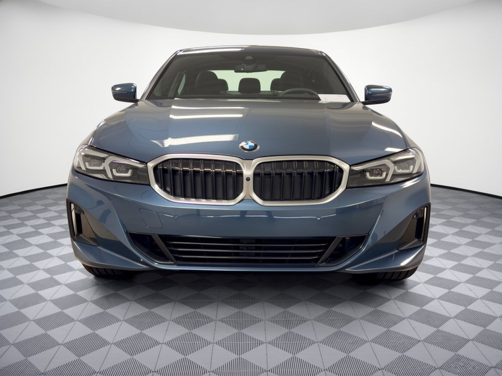 Certified 2026 BMW 330i Sedan RWD image 6