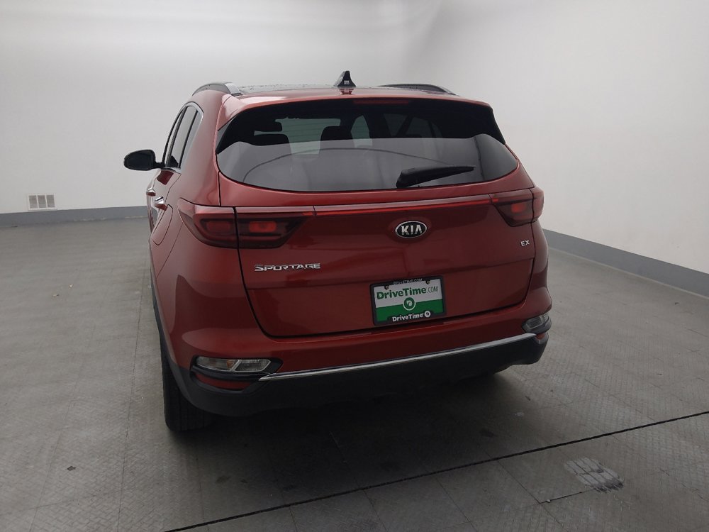Used 2022 Kia Sportage EX w/ EX Technology Package image 6