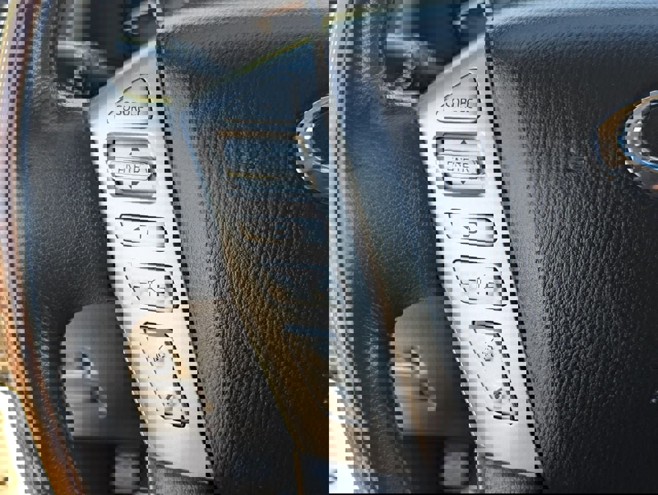 Used 2016 INFINITI QX80 2WD w/ Deluxe Technology Package image 30