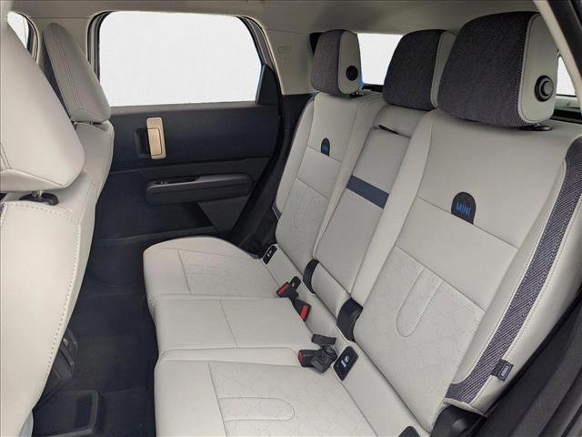 Certified 2025 MINI Cooper Countryman S image 18