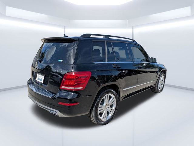 Used 2015 Mercedes-Benz GLK 350 4MATIC image 4