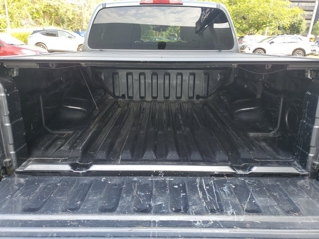Certified 2023 Nissan Frontier SV w/ Midnight Edition Package AWD/4WD image 8