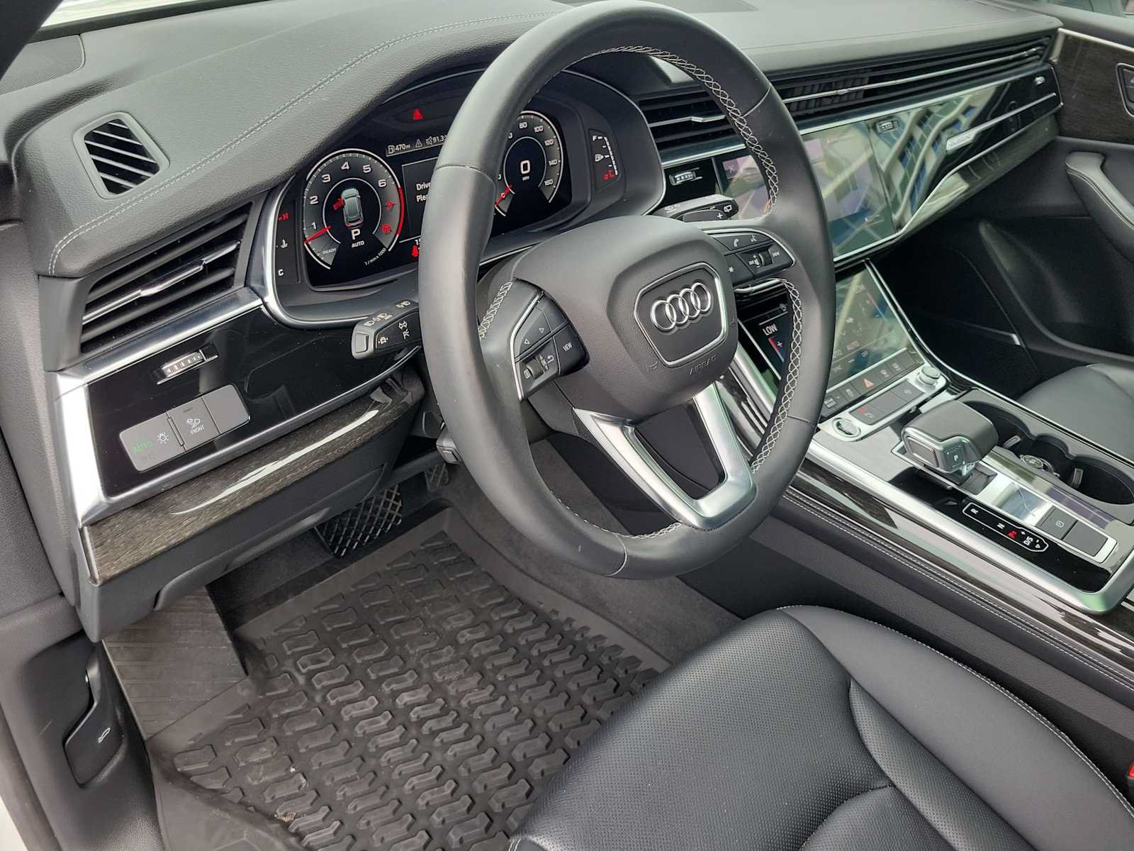 Certified 2023 Audi Q8 Premium Plus AWD/4WD image 2