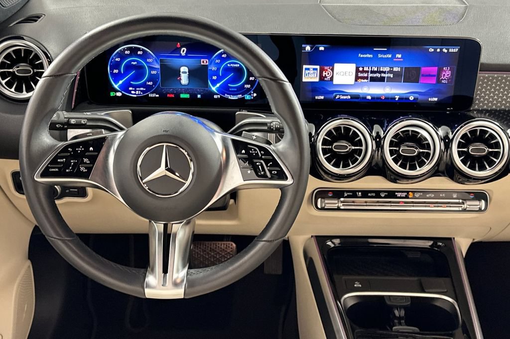 Certified 2024 Mercedes-Benz EQB 250+ image 17