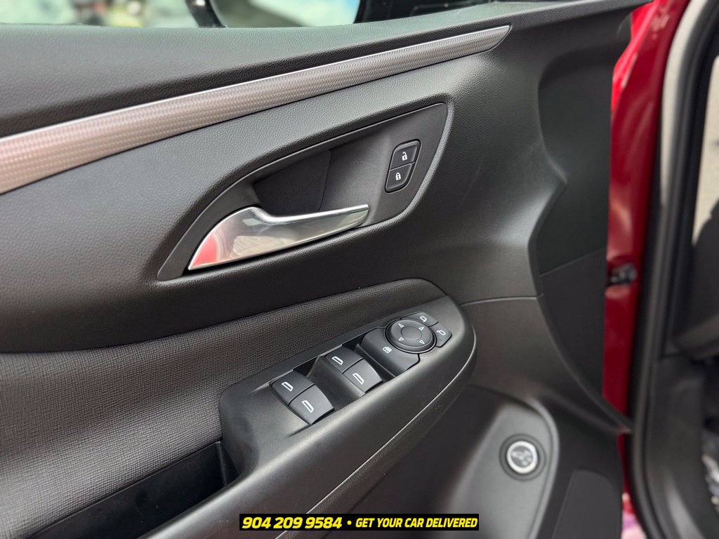 Used 2025 Buick Envista Sport Touring FWD image 17