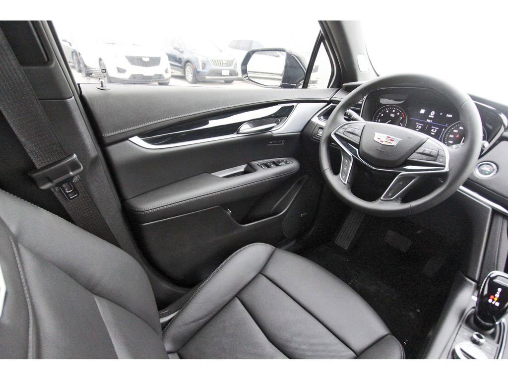 New 2026 Cadillac XT5 Premium Luxury image 8
