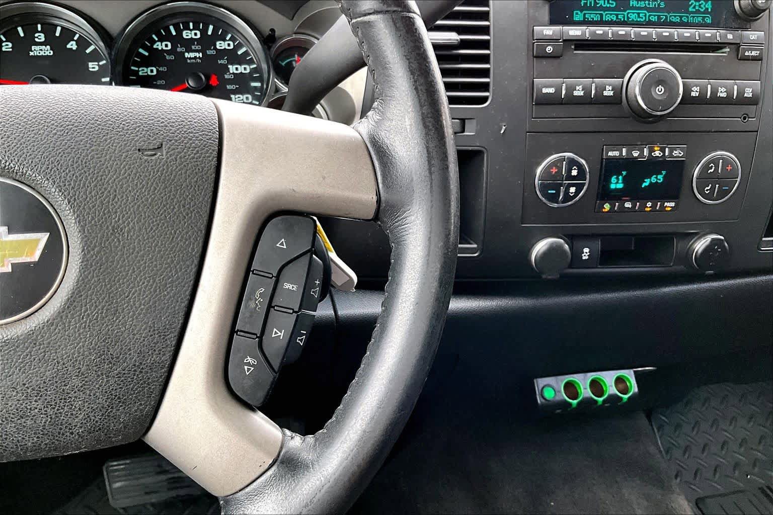 Used 2012 Chevrolet Silverado 1500 LT RWD image 24
