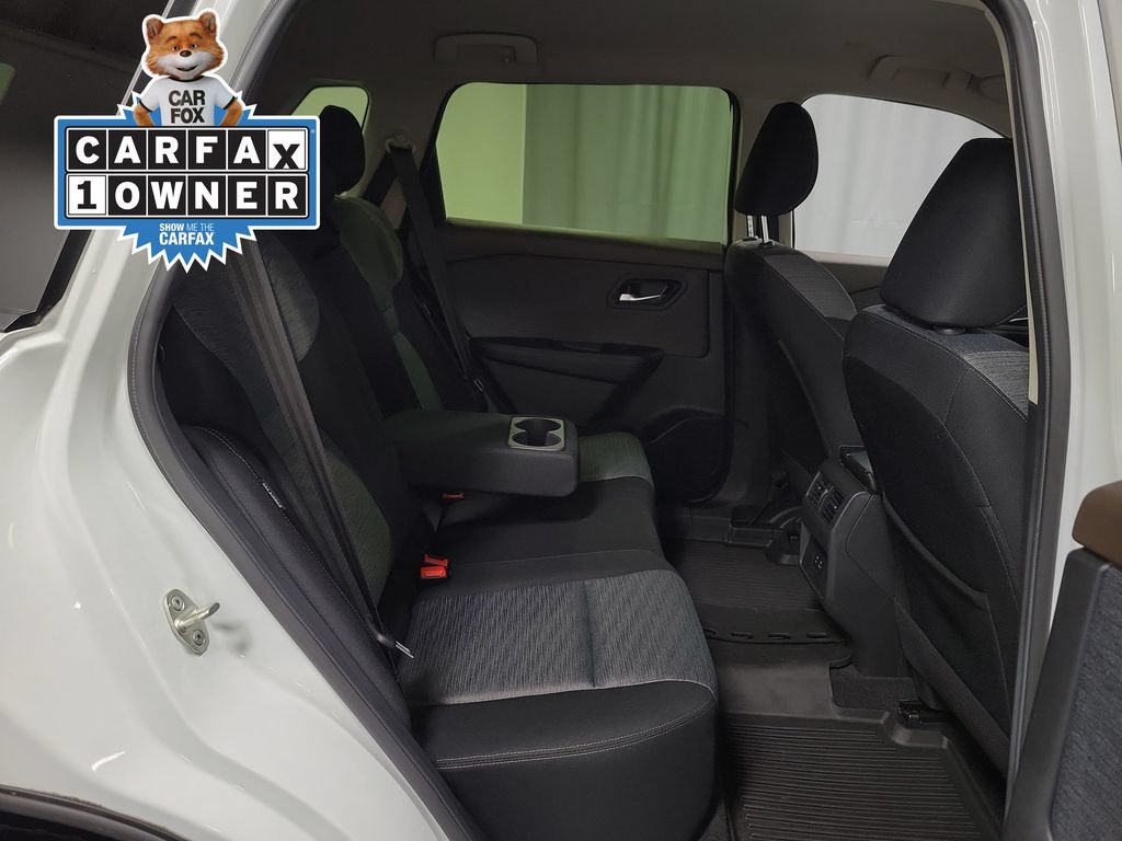 Used 2023 Nissan Rogue SV AWD/4WD image 25