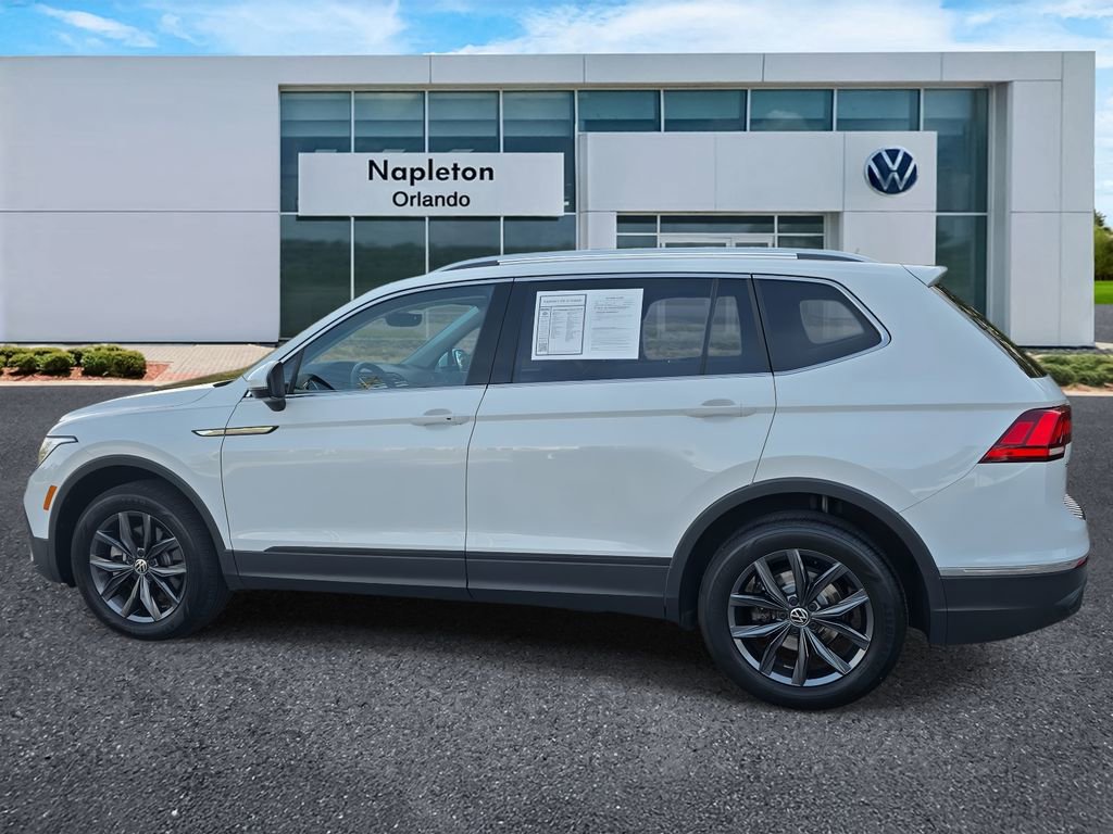 Used 2022 Volkswagen Tiguan SE AWD/4WD image 11