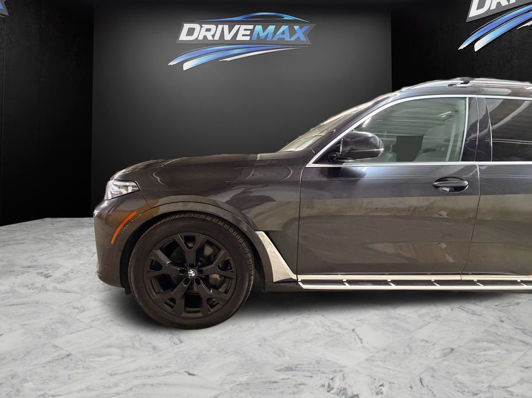 Used 2019 BMW X7 xDrive50i w/ Cold Weather Package AWD/4WD image 9