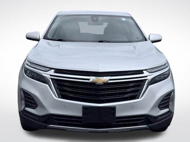 Used 2022 Chevrolet Equinox LT AWD/4WD image 2