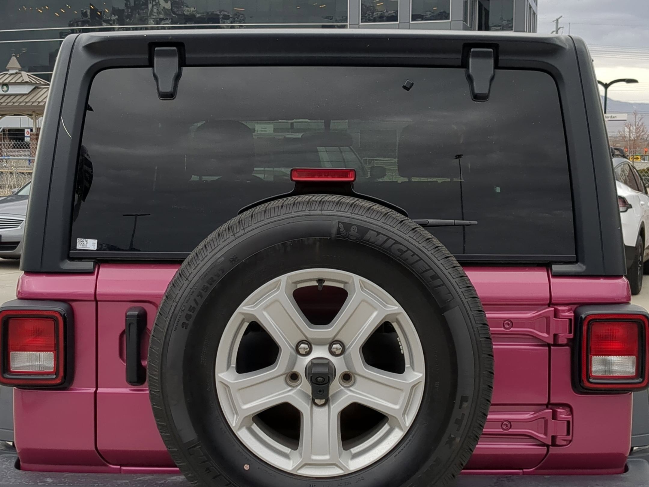 Used 2021 Jeep Wrangler Sport w/ Technology Group image 14