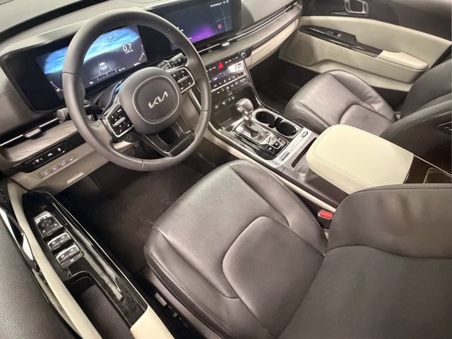 Used 2024 Kia Carnival SX FWD image 13