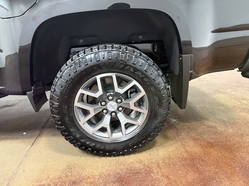 Used 2022 GMC Canyon AT4 w/ Trailering Package image 91