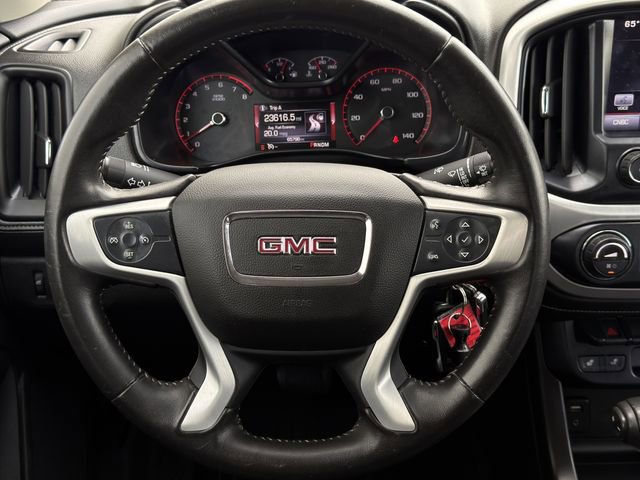 Used 2015 GMC Canyon SLT image 12