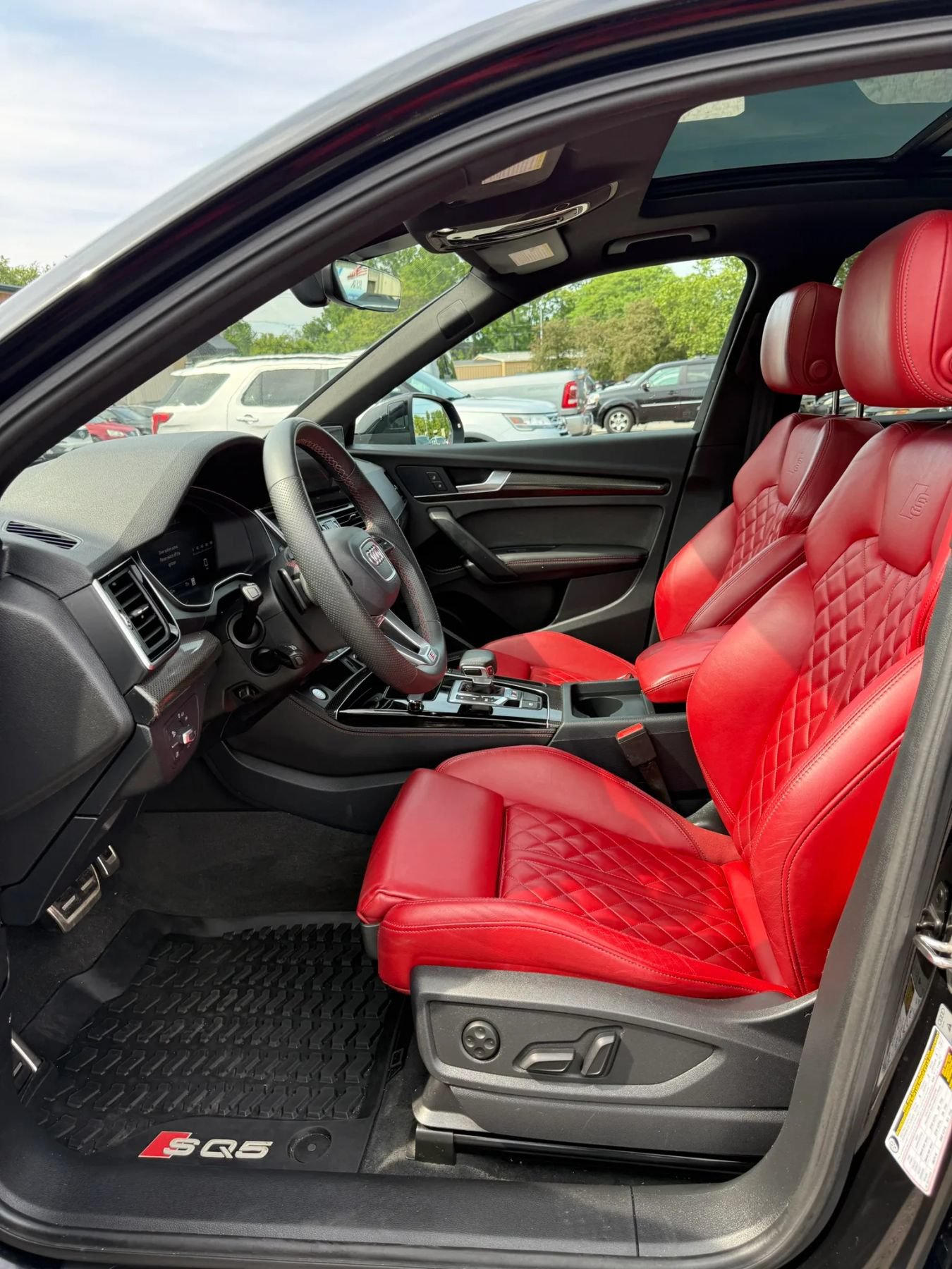 Used 2024 Audi SQ5 Premium Plus AWD/4WD image 28