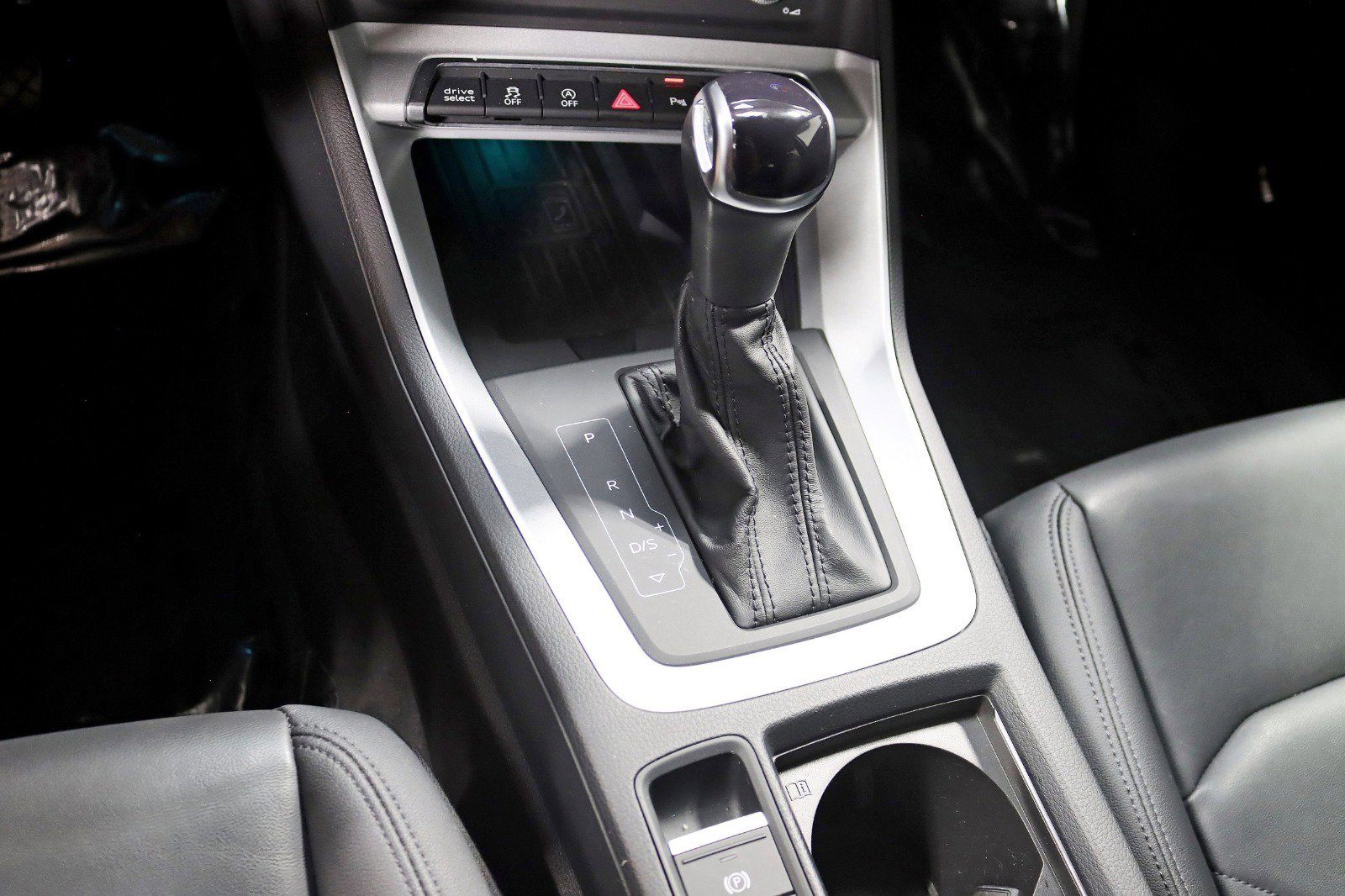 Used 2022 Audi Q3 2.0T Premium Plus image 26