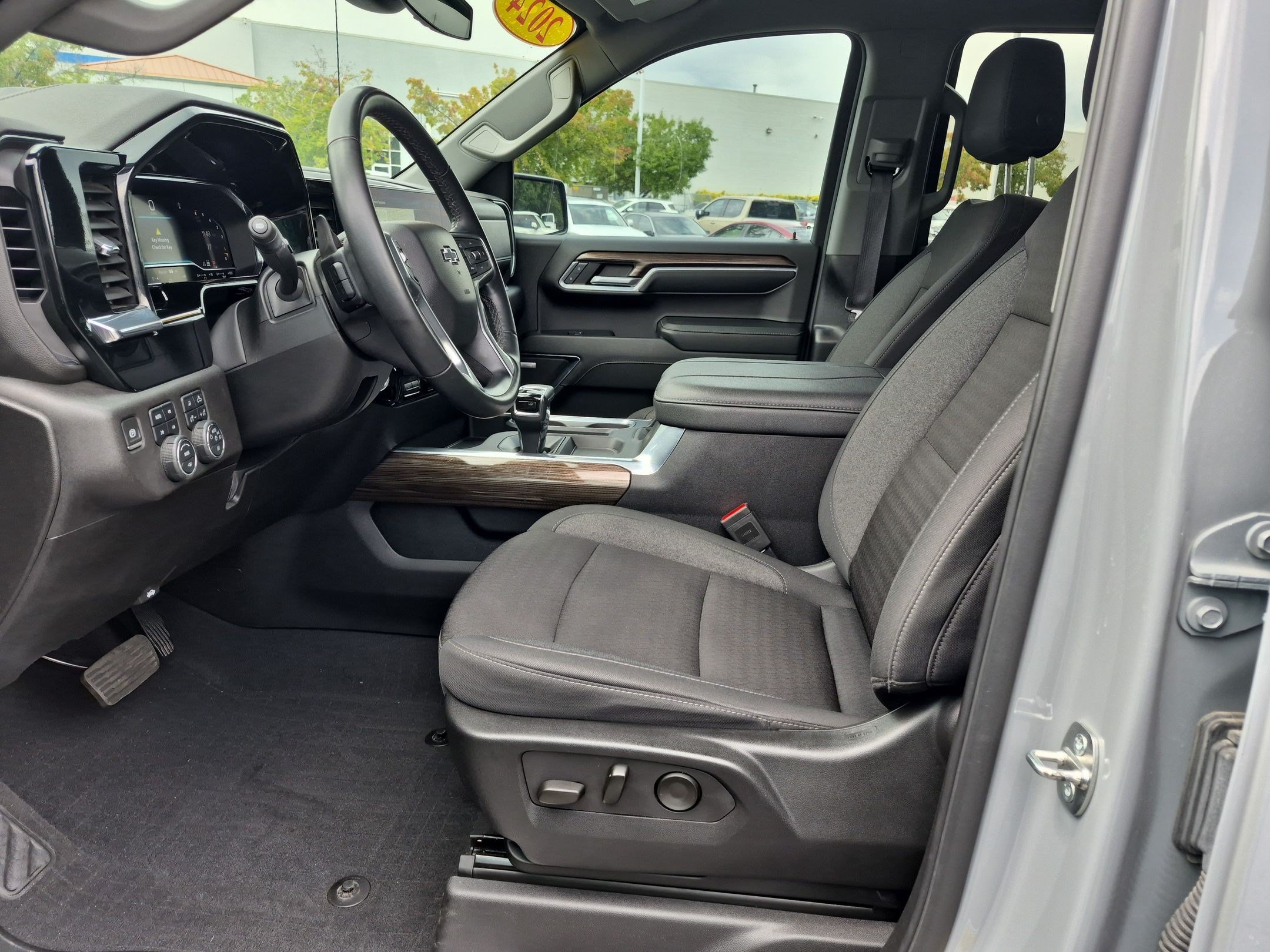 Certified 2024 Chevrolet Silverado 1500 RST w/ Convenience Package II AWD/4WD image 25