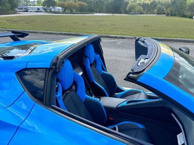 Used 2023 Chevrolet Corvette Stingray Premium Cpe w/ Z51 Performance Package image 26