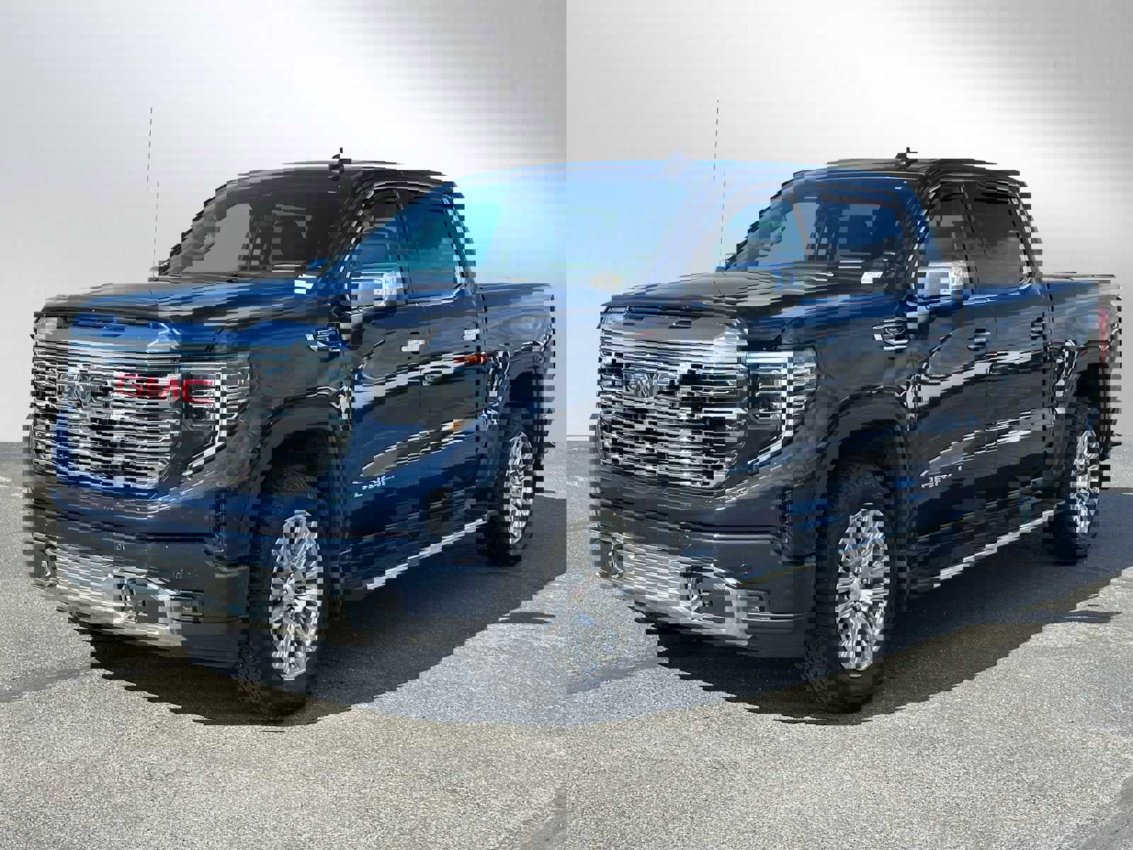 Used 2023 GMC Sierra 1500 Denali w/ Technology Package image 3