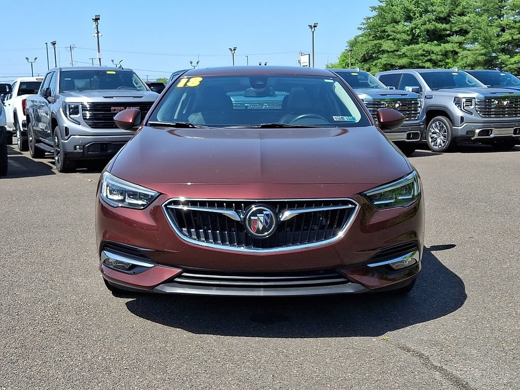 Certified 2018 Buick Regal Essence w/ Driver Confidence Package #1 AWD/4WD image 2