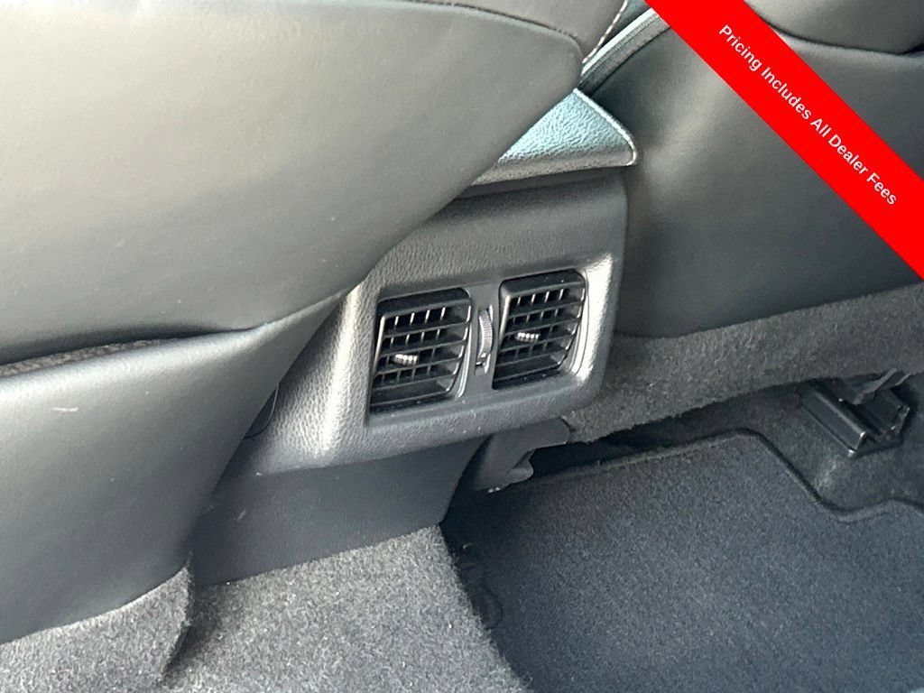 Used 2020 Toyota Camry XSE w/ Navigation Package FWD image 15