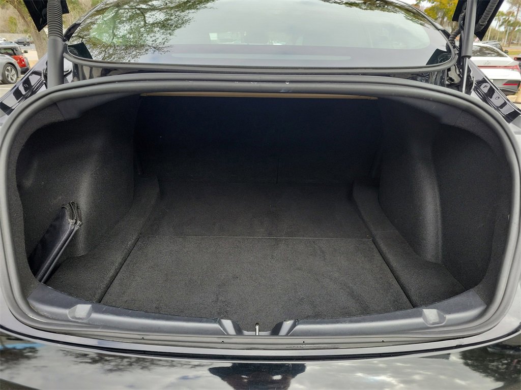 Used 2021 Tesla Model 3 Standard Range Plus image 9