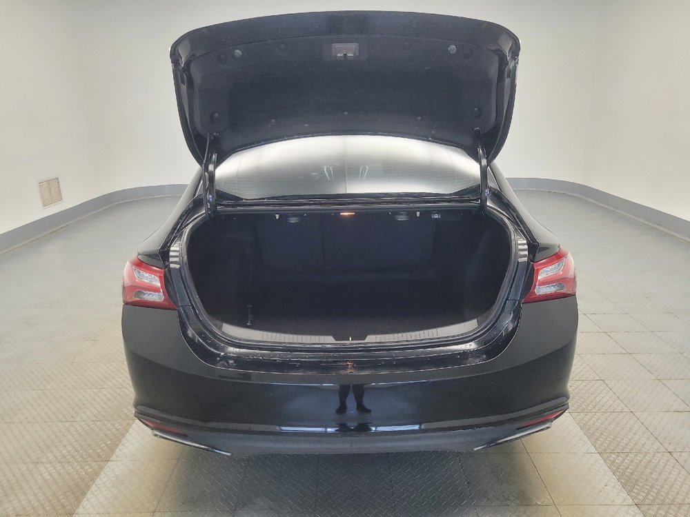 Used 2020 Chevrolet Malibu Premier image 29