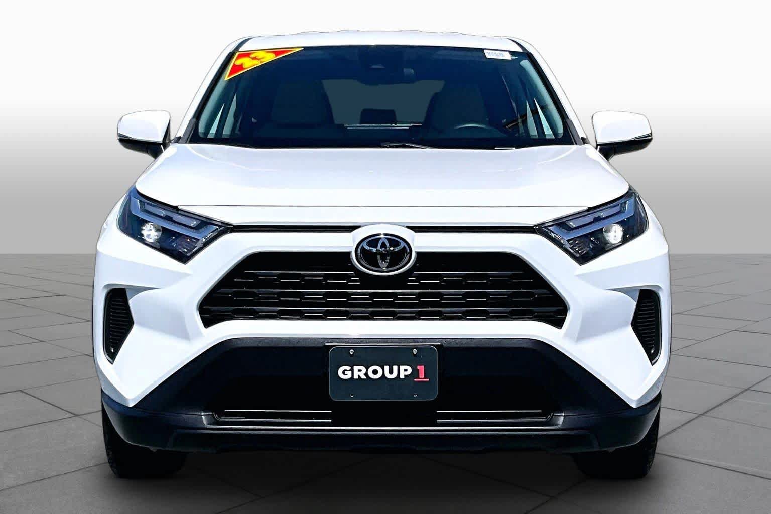 Certified 2023 Toyota RAV4 LE AWD/4WD image 6