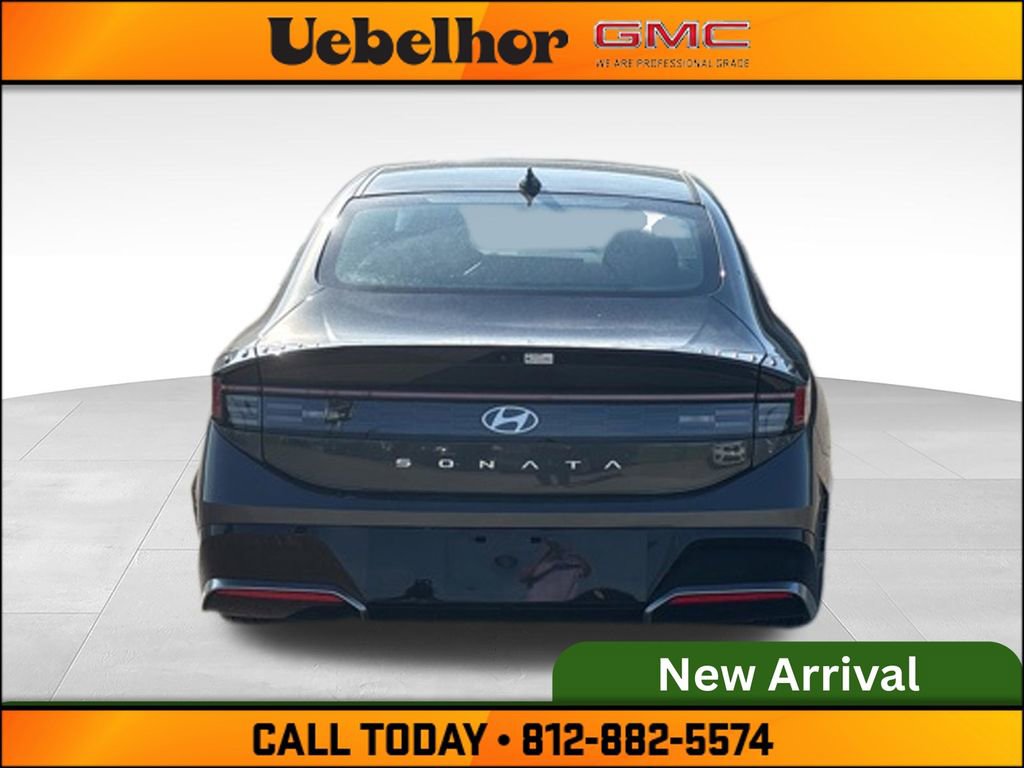 Used 2025 Hyundai Sonata SEL FWD image 5