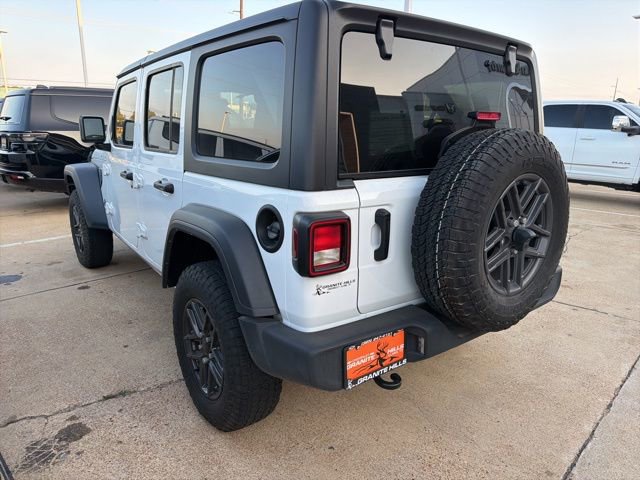 Used 2024 Jeep Wrangler Sport S image 7