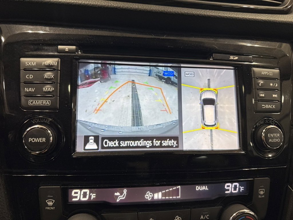 Used 2017 Nissan Rogue SL w/ SL Premium Package image 23