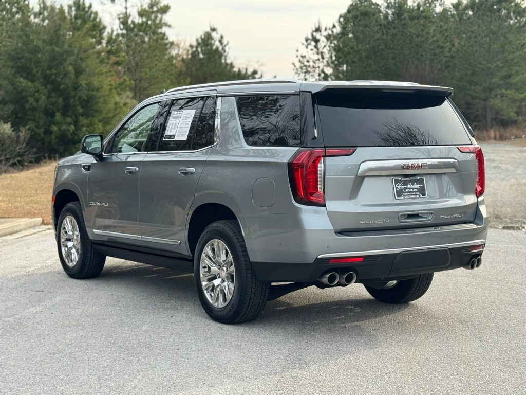 Used 2024 GMC Yukon Denali w/ Advanced Technology Package image 12