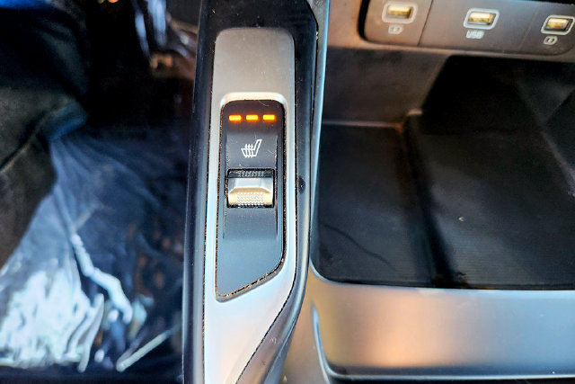 Used 2022 Kia Sorento S w/ Panoramic Sunroof Package AWD/4WD image 21