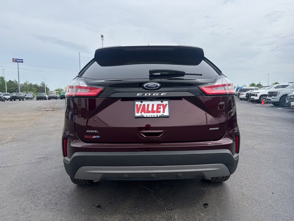Certified 2024 Ford Edge SEL w/ Convenience Package AWD/4WD image 14