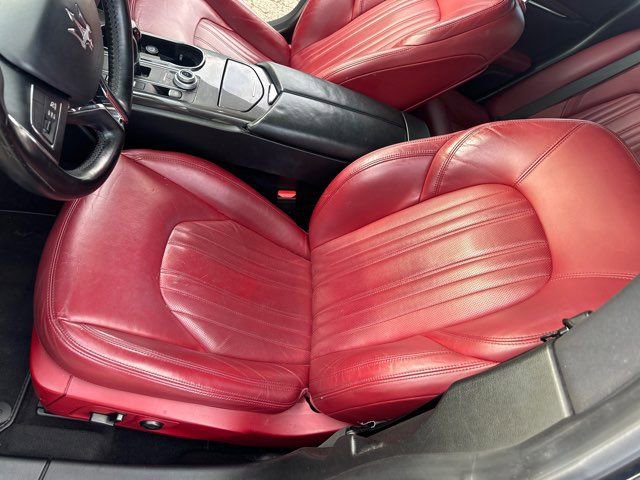 Used 2017 Maserati Ghibli S image 18