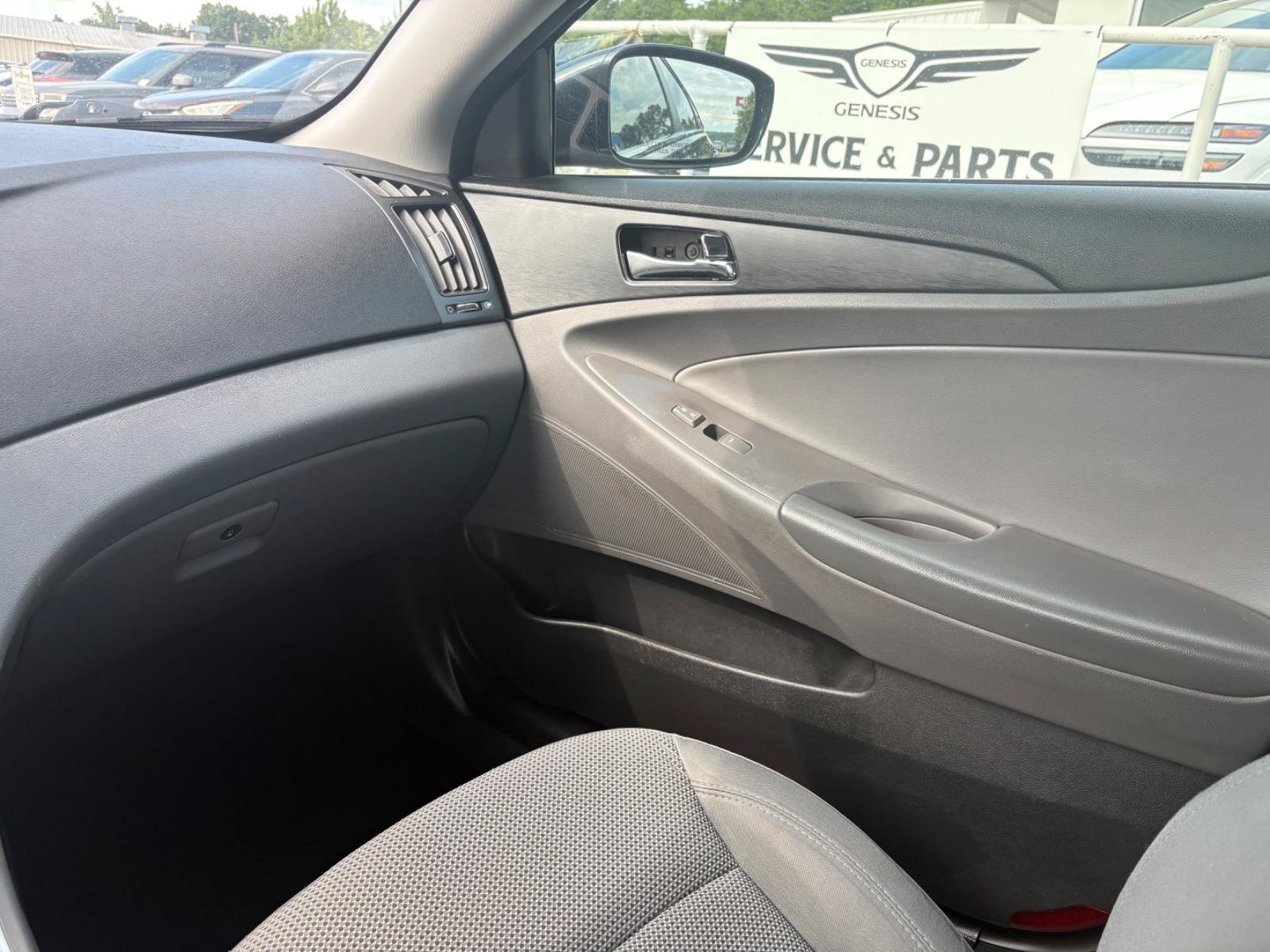 Used 2014 Hyundai Sonata GLS w/ Popular Equipment Group 2 FWD image 23