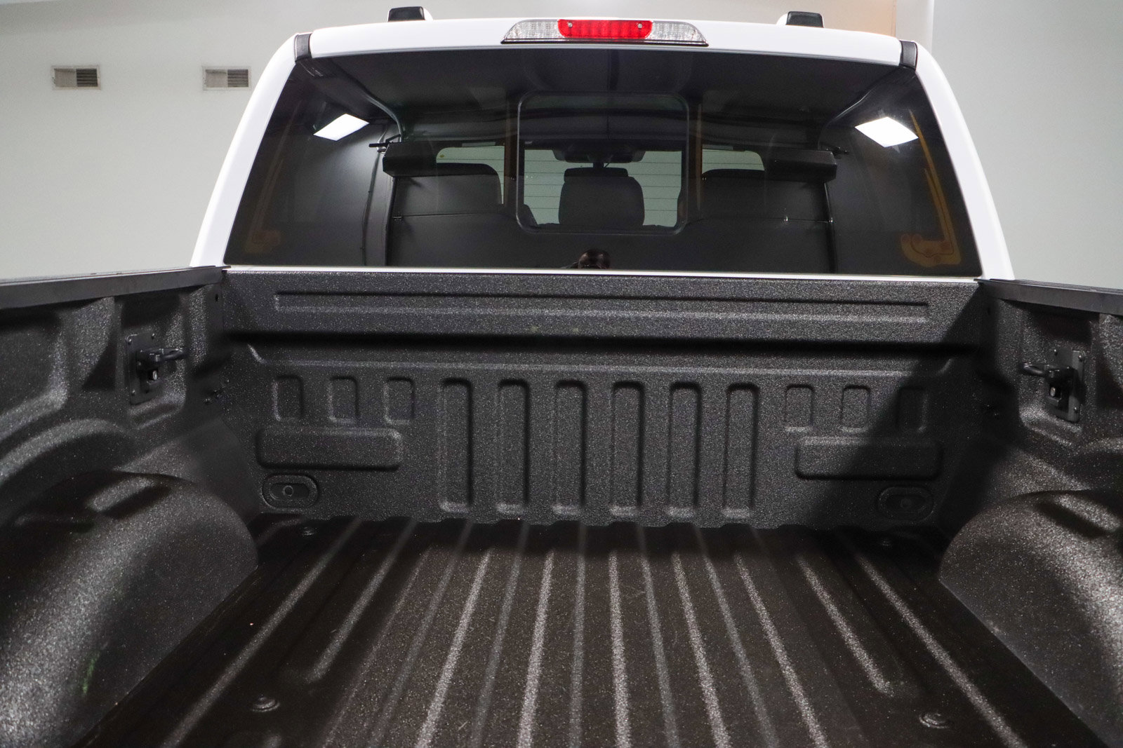 Used 2022 Ford F150 Lariat w/ Equipment Group 502A High image 32