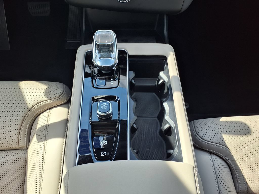 New 2026 Volvo XC90 T8 Ultra w/ Protection Package Premier AWD/4WD image 28