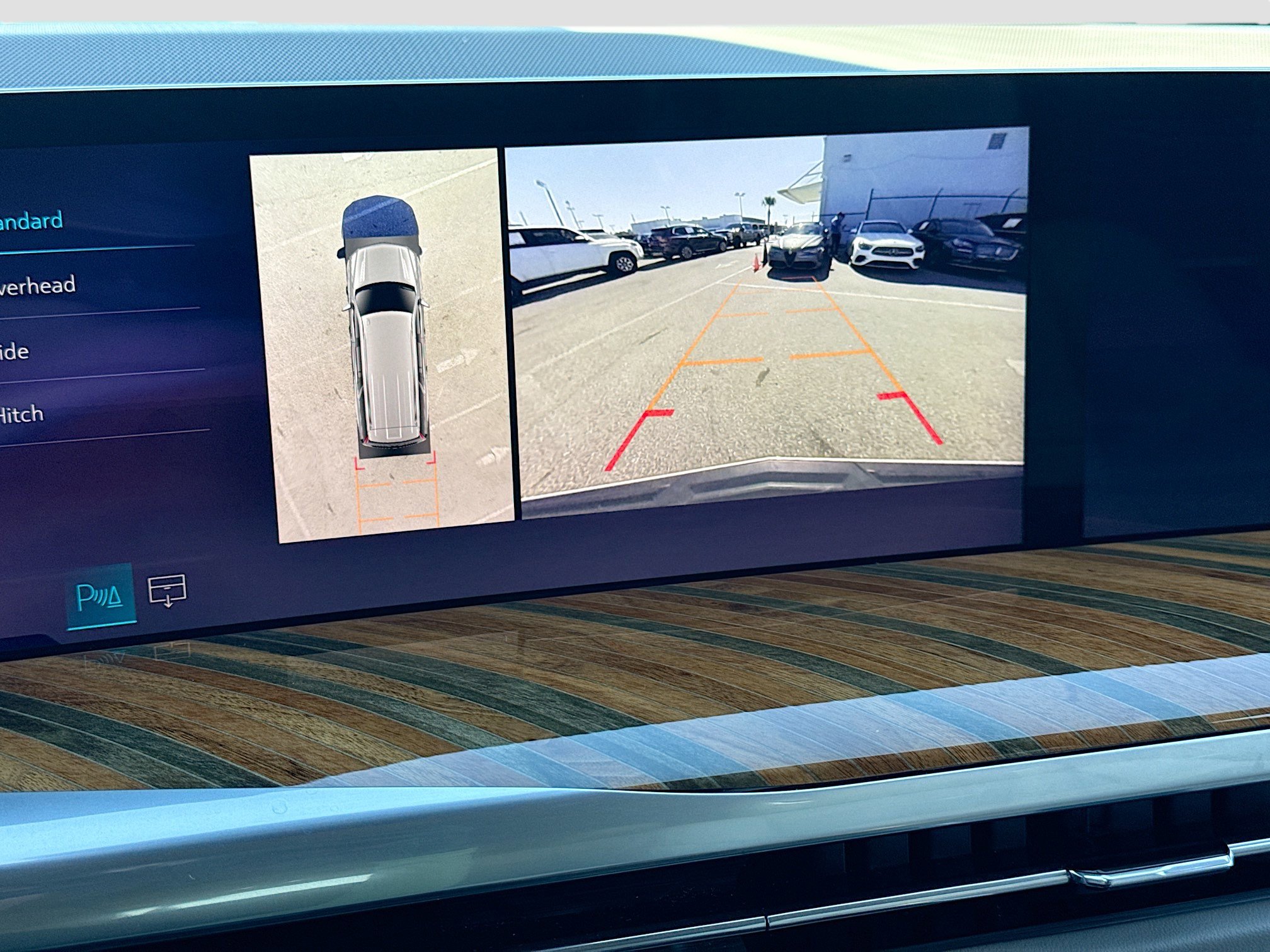 Used 2025 Cadillac Escalade ESV Sport Platinum image 36