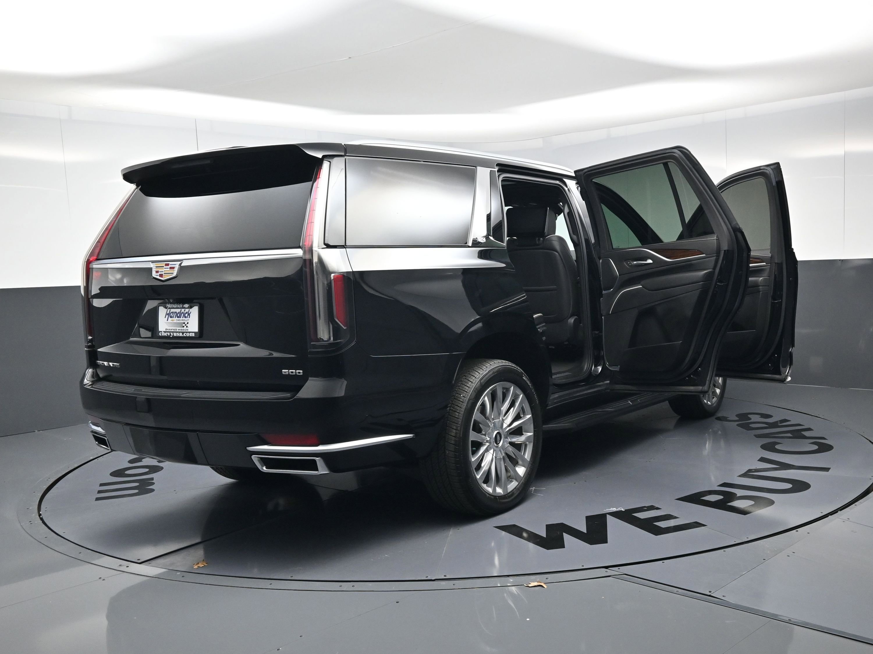 Used 2021 Cadillac Escalade Premium Luxury image 27
