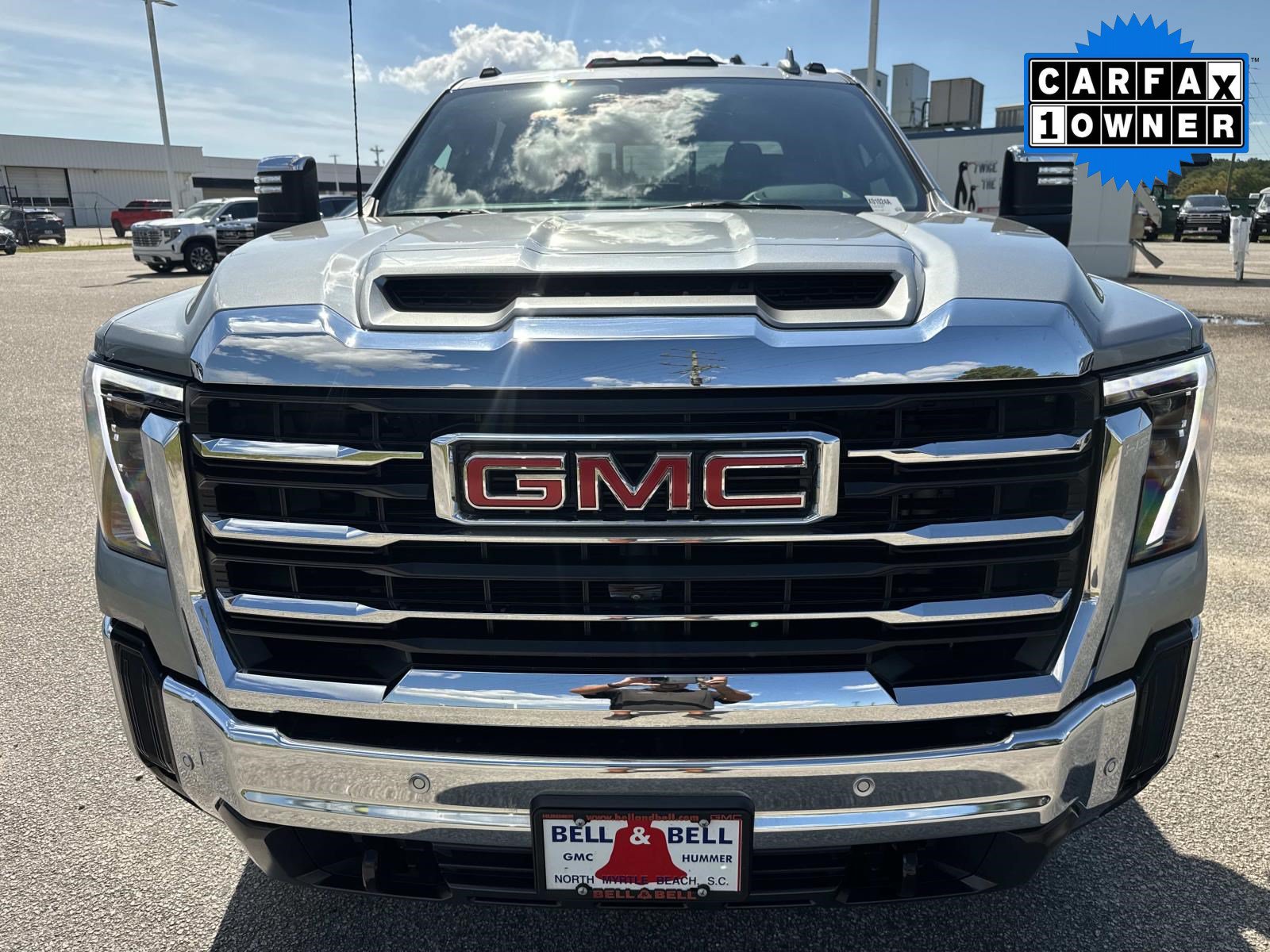 Used 2025 GMC Sierra 2500 SLT AWD/4WD image 9