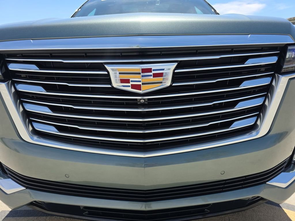 Certified 2024 Cadillac Escalade Premium Luxury Platinum image 32