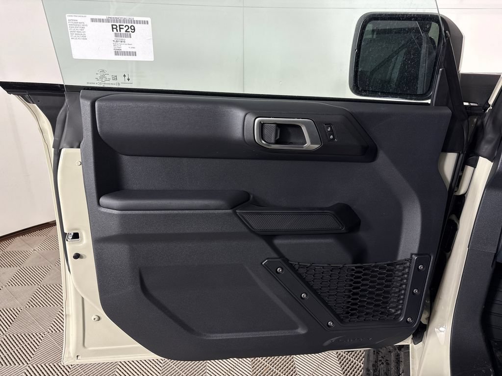 New 2026 Ford Bronco Outer Banks AWD/4WD image 17