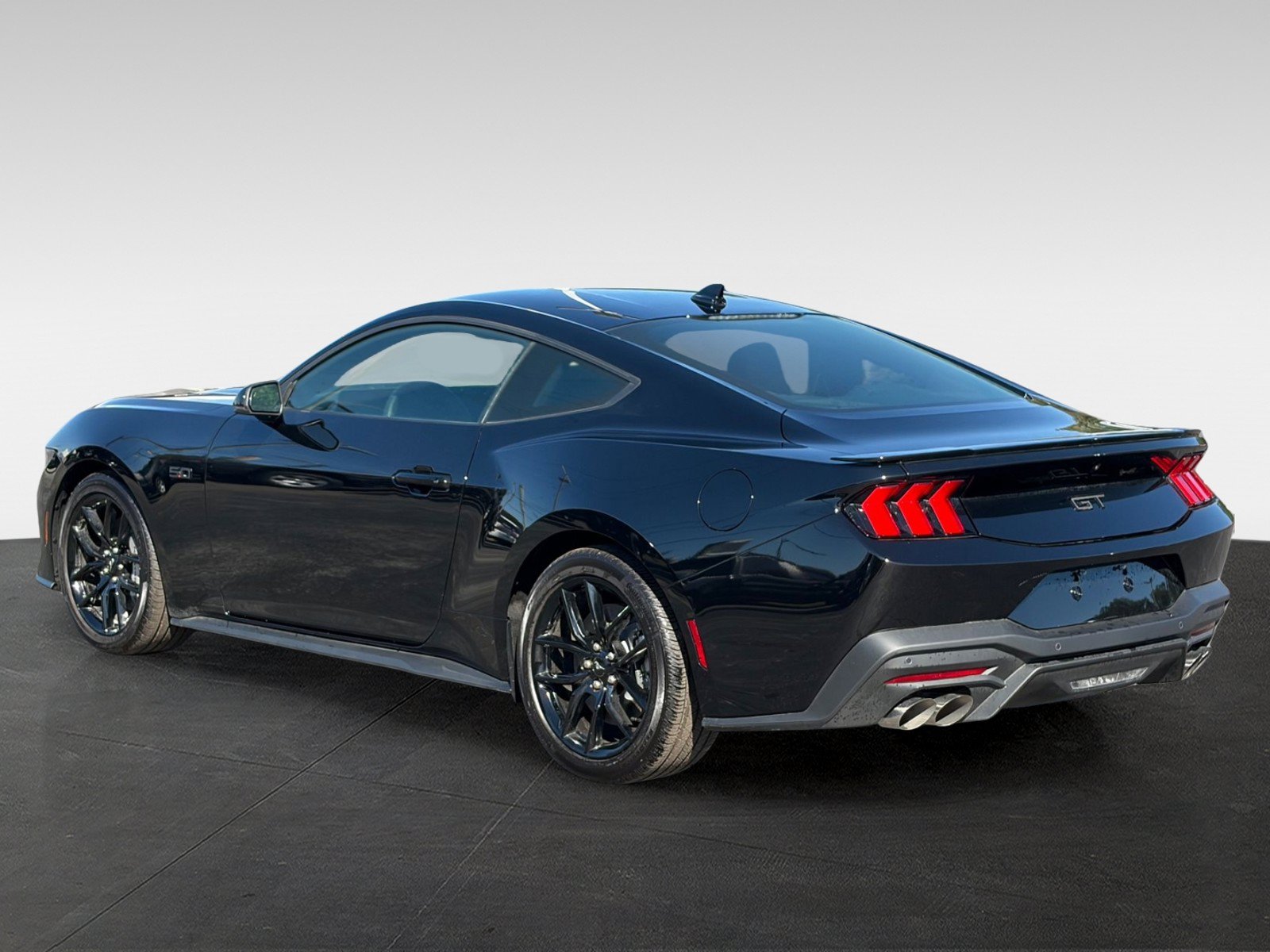 Used 2025 Ford Mustang GT Premium RWD image 7