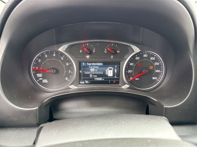 Used 2018 GMC Terrain Denali w/ Advanced Safety Package image 15