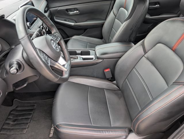 Used 2023 Nissan Sentra SR w/ SR Premium Package FWD image 15