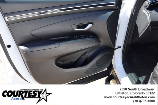 Used 2024 Hyundai Santa Cruz SEL AWD/4WD image 17