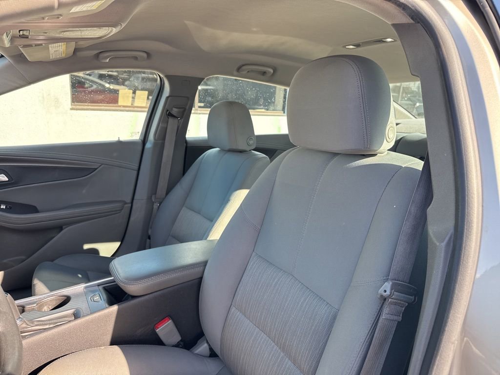 Used 2015 Chevrolet Impala LS image 26