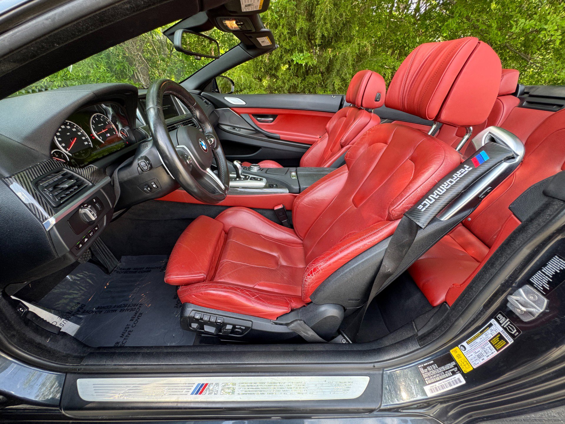 Used 2015 BMW M6 Convertible RWD image 27